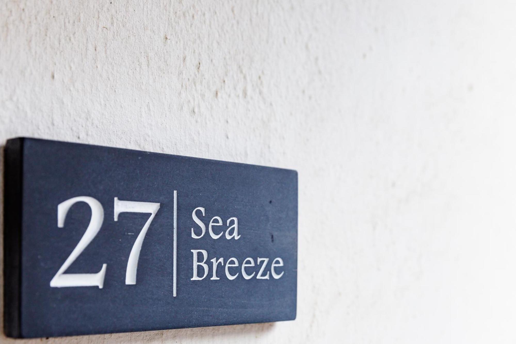 Sea Breeze Apartment Анстрътър Екстериор снимка