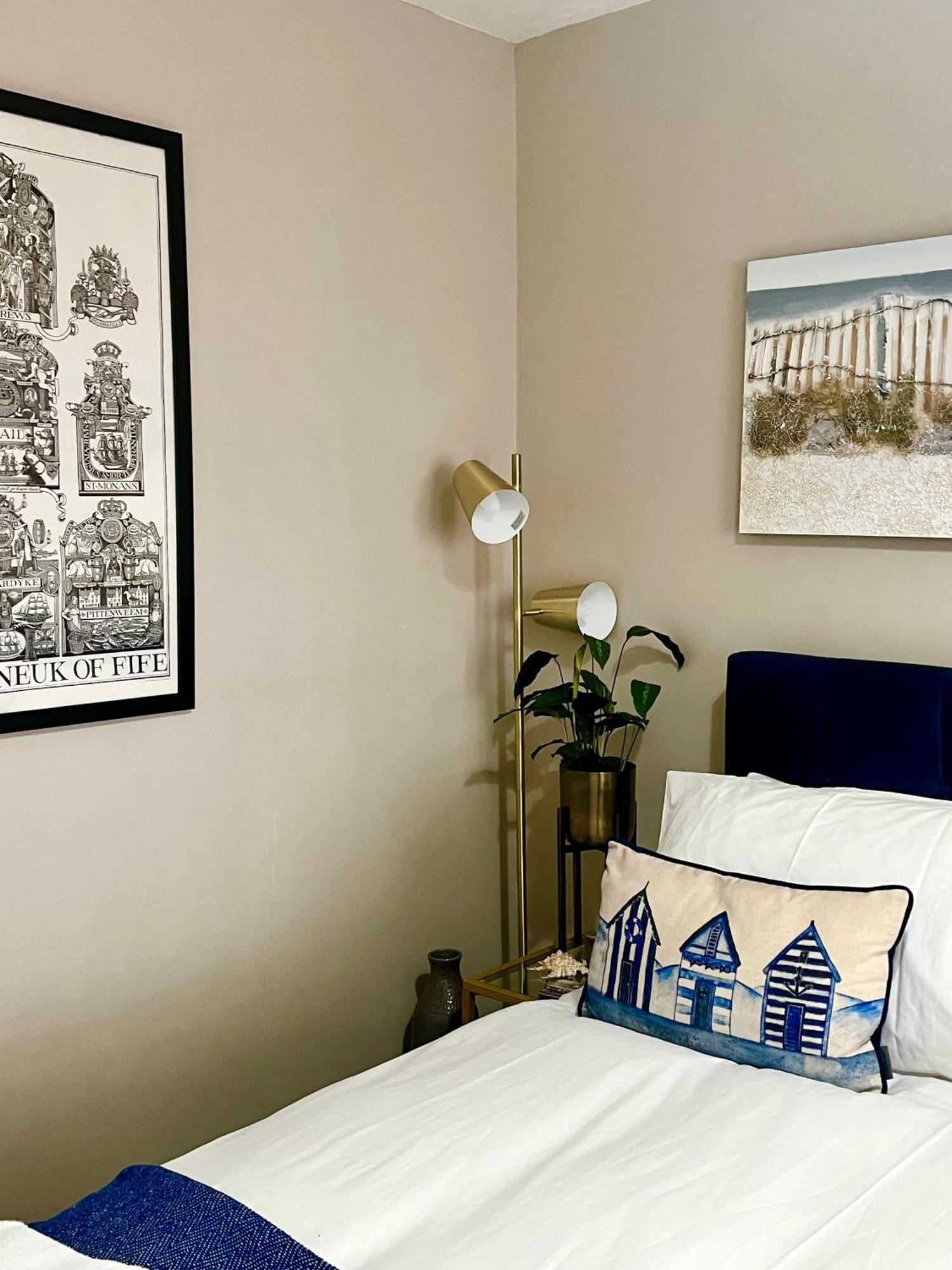 Sea Breeze Apartment Анстрътър Екстериор снимка